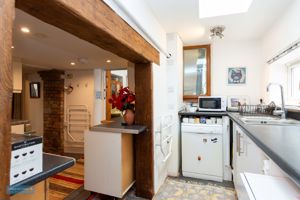 Kitchen- click for photo gallery